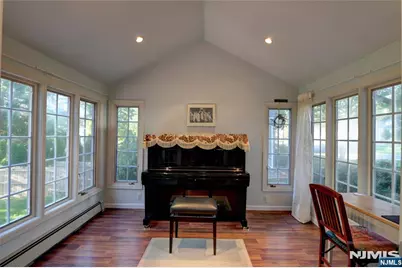 20 Beechwood, Wayne, NJ 07470 - Photo 13
