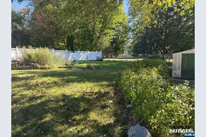 54 Highland Avenue, Bergenfield, NJ 07621 - Photo 3