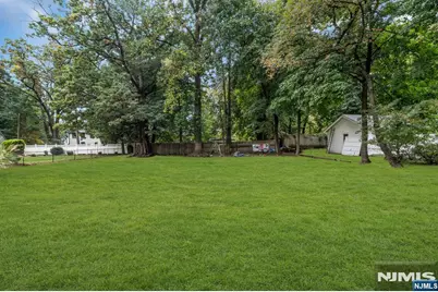 300 Tremont Avenue, Orange, NJ 07050 - Photo 47