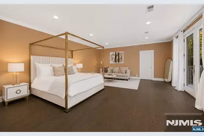 228 Highland Avenue, Montclair, NJ 07043 - Photo 23