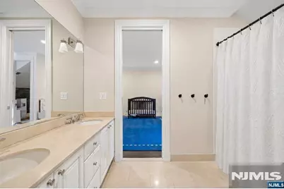 228 Highland Avenue, Montclair, NJ 07043 - Photo 35