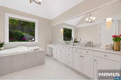 228 Highland Avenue, Montclair, NJ 07043 - Photo 27