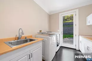 228 Highland Ave, Montclair, NJ 07043 - Photo 19