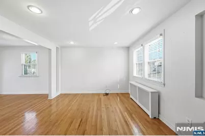 23-29 Dorchester, Fair Lawn, NJ 07410 - Photo 5