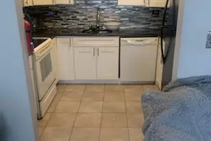 784 6th Street 776, Newark, NJ 07107 - Photo 9