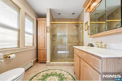 76 Summit, Hackensack, NJ 07601 - Photo 19
