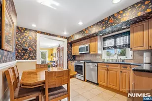 76 Summit, Hackensack, NJ 07601 - Photo 9