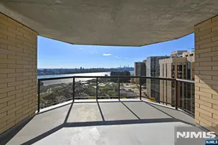 900 Palisade Ave 2306, Fort Lee, NJ 07024 - Photo 17