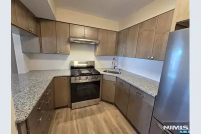 19 Morton, North Arlington, NJ 07031 - Photo 5