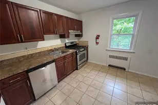 16-06 Plaza Rd, Fair Lawn, NJ 07410 - Photo 5