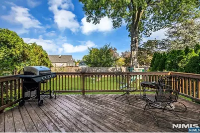 125 Romaine Avenue, Maywood, NJ 07607 - Photo 27