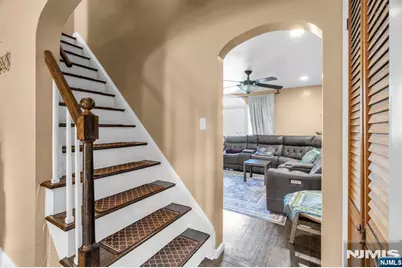 125 Romaine Avenue, Maywood, NJ 07607 - Photo 13