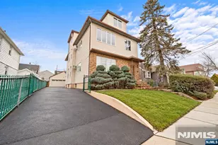 35 Dawson Ave 2, Clifton, NJ 07012 - Photo 15