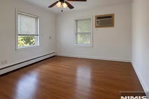 160 Spring Valley Rd, Park Ridge, NJ 07656 - Photo 5