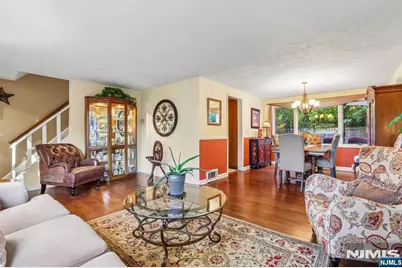 29 Donald Place, Waldwick, NJ 07463 - Photo 15