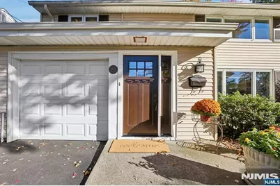 29 Donald Place, Waldwick, NJ 07463 - Photo 7
