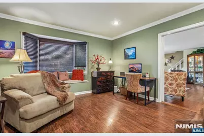 29 Donald Place, Waldwick, NJ 07463 - Photo 17