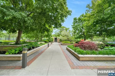 2200 N Central 7B #7B, Fort Lee, NJ 07024 - Photo 41
