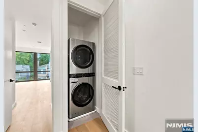 2457 2nd Street, Fort Lee, NJ 07024 - Photo 27