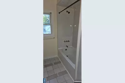 17 Byrne Street, Hackensack, NJ 07601 - Photo 7