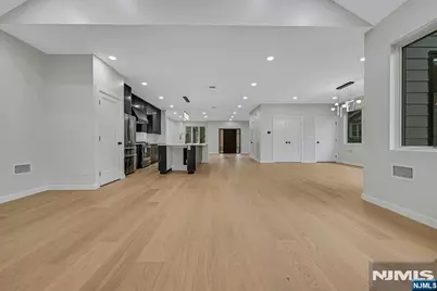 188 Washington Avenue, Rutherford, NJ 07070 - Photo 19