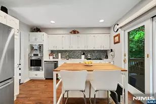 106 Pascack Ave, Emerson, NJ 07630 - Photo 9
