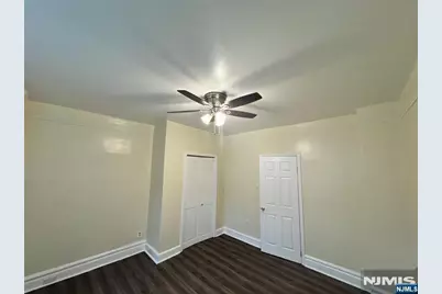 324 Hawthorne Avenue 1 #1, Newark, NJ 07112 - Photo 11