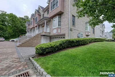 425 West Street B #B, Fort Lee, NJ 07024 - Photo 3
