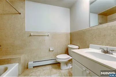 425 West Street B #B, Fort Lee, NJ 07024 - Photo 17
