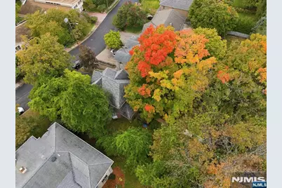 19 Bayview Avenue, Englewood Cliffs, NJ 07632 - Photo 41