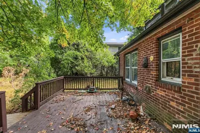 19 Bayview Avenue, Englewood Cliffs, NJ 07632 - Photo 31