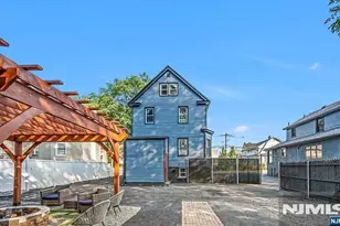 9 Byrne St, Hackensack, NJ 07601 - Photo 23