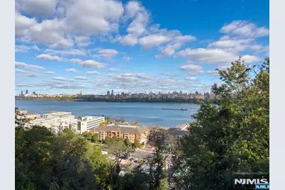 7430 Jfk Blvd E, North Bergen, NJ 07047 - Photo 1