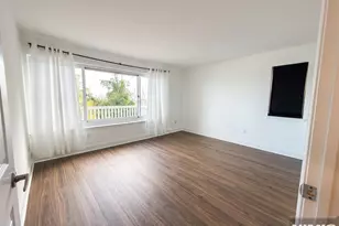 7430 JFK Blvd E, North Bergen, NJ 07047 - Photo 11