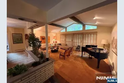 60 Karens Lane, Englewood Cliffs, NJ 07632 - Photo 27
