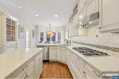 273 Hampshire Ridge 273 #273, Park Ridge, NJ 07656 - Photo 21