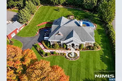 710 Totowa Road, Totowa, NJ 07512 - Photo 1