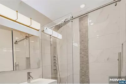2 Horizon Road 812 #812, Fort Lee, NJ 07024 - Photo 15