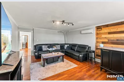 72 Wesley Street, Clifton, NJ 07013 - Photo 7
