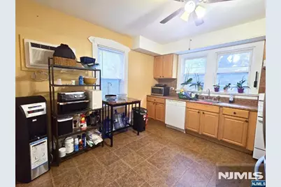 19 John Street 1 #1, Passaic, NJ 07055 - Photo 5