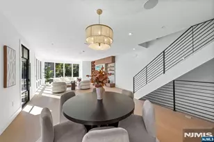 27 Leary Ln, Edgewater, NJ 07020 - Photo 13