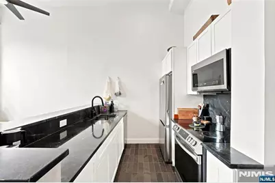 491 Valley Street 7 #7, Orange, NJ 07050 - Photo 5