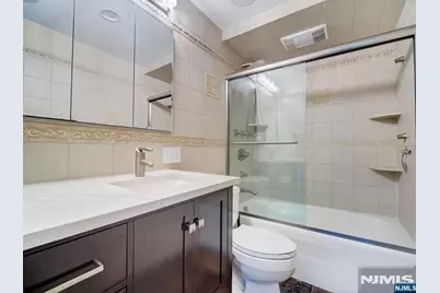 250 Gorge Road 29L #29L, Cliffside Park, NJ 07010 - Photo 19