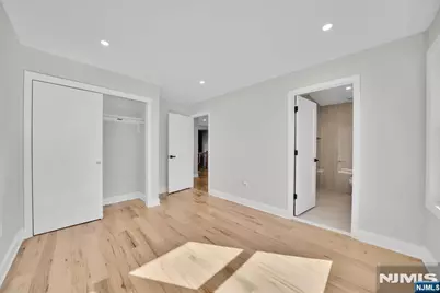 285 Washington Street, Teaneck Township, NJ 07666 - Photo 27