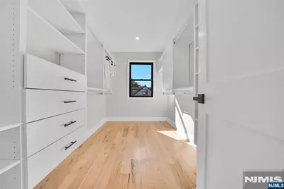285 Washington Street, Teaneck Township, NJ 07666 - Photo 25