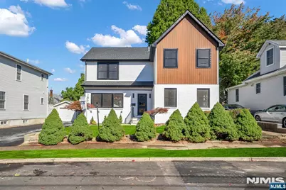 285 Washington Street, Teaneck Township, NJ 07666 - Photo 47