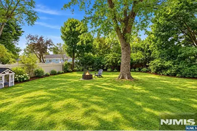 346 Trensch Drive, New Milford, NJ 07646 - Photo 17