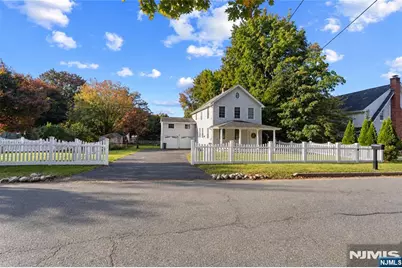 120 Hill Street, Midland Park, NJ 07432 - Photo 5