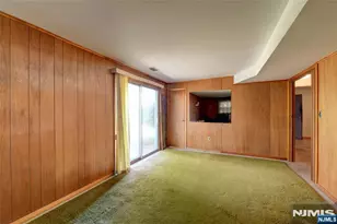 34 Pkwy, Pequannock Township, NJ 07440 - Photo 17