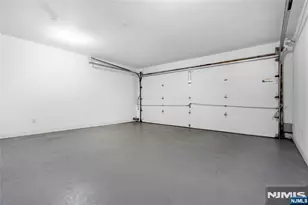 16 E Kinney St, Newark, NJ 07102 - Photo 29